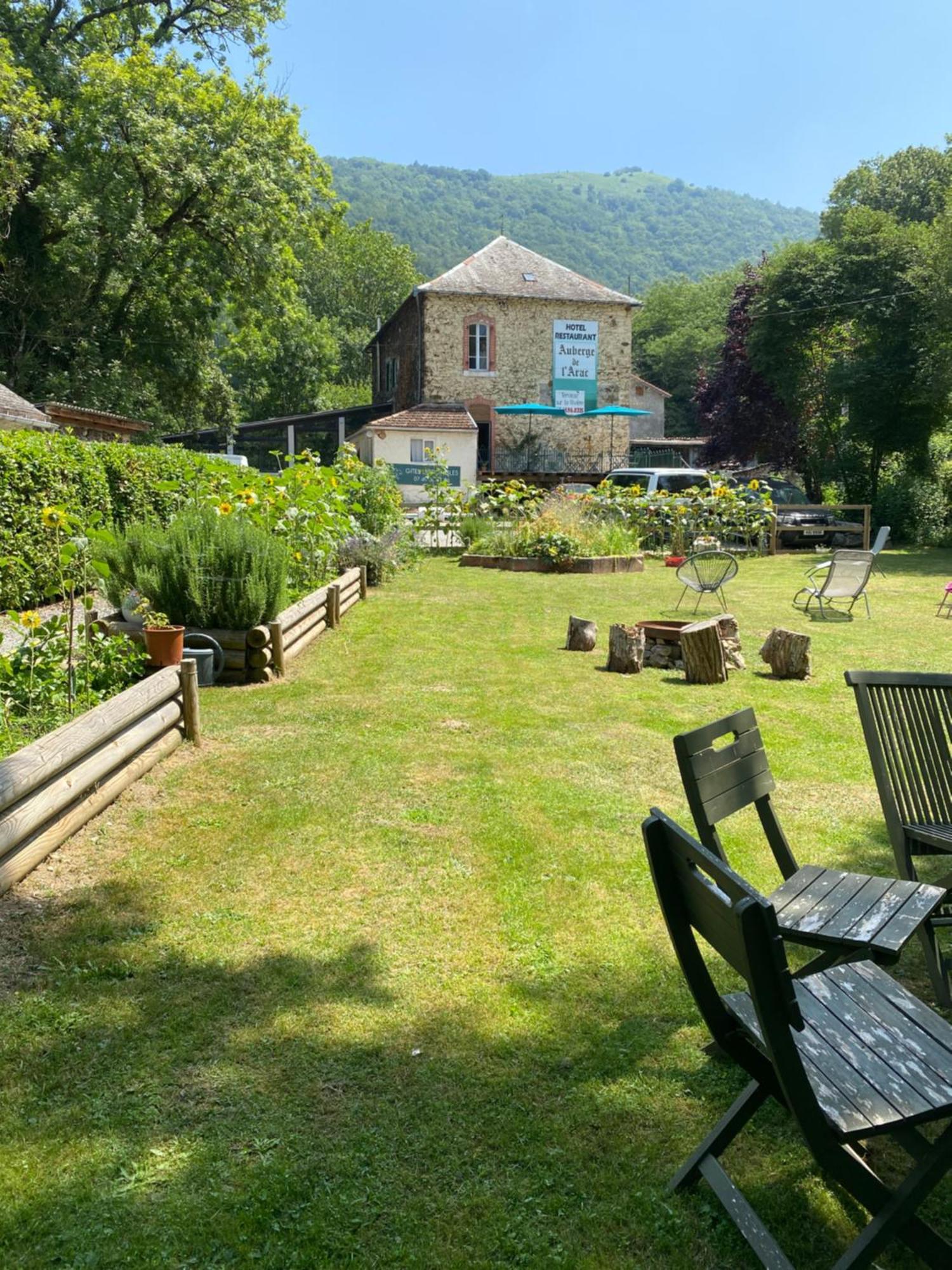 Gites Libellule At Auberge De L'Arac, Bar, Restaurant Aleu 외부 사진