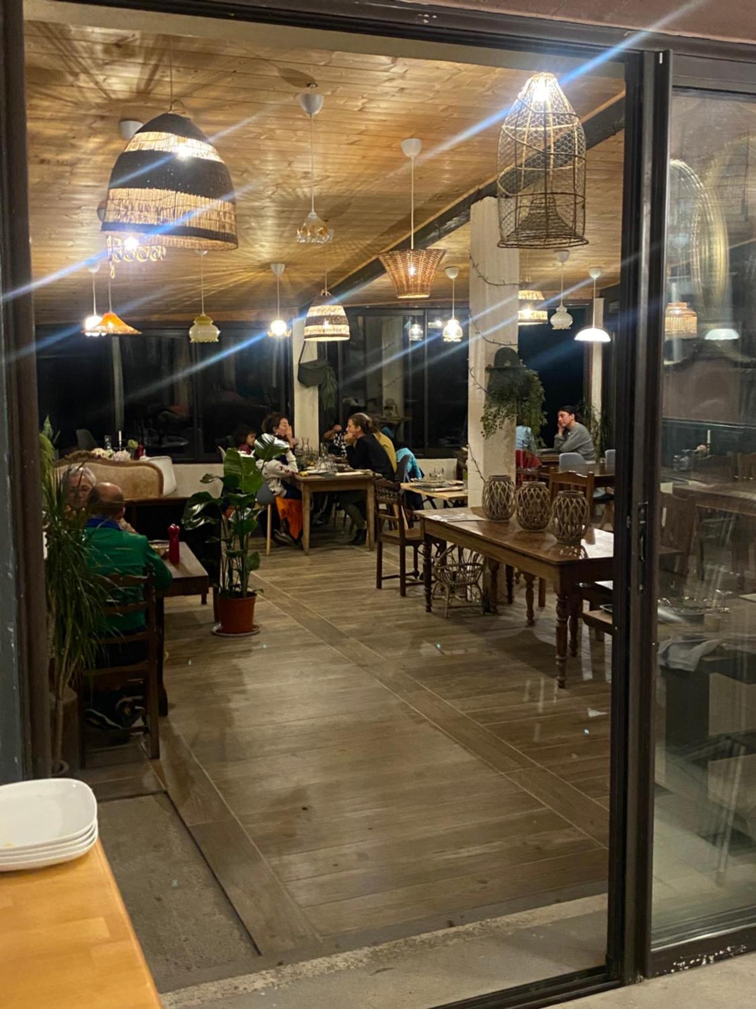 Gites Libellule At Auberge De L'Arac, Bar, Restaurant Aleu 외부 사진